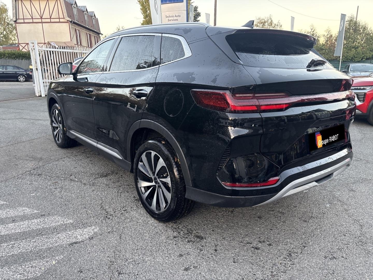 byd - Visuel 2