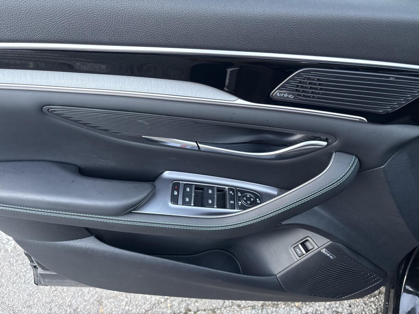 byd - Visuel 11