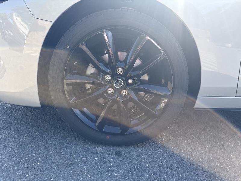 mazda - Visuel 12